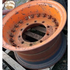JANTE  52X20.5-23 10 TROUS